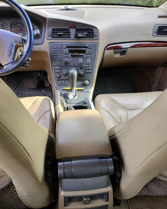 Volvo V70 cena 12900 przebieg: 480000, rok produkcji 2001 z Pszów małe 254